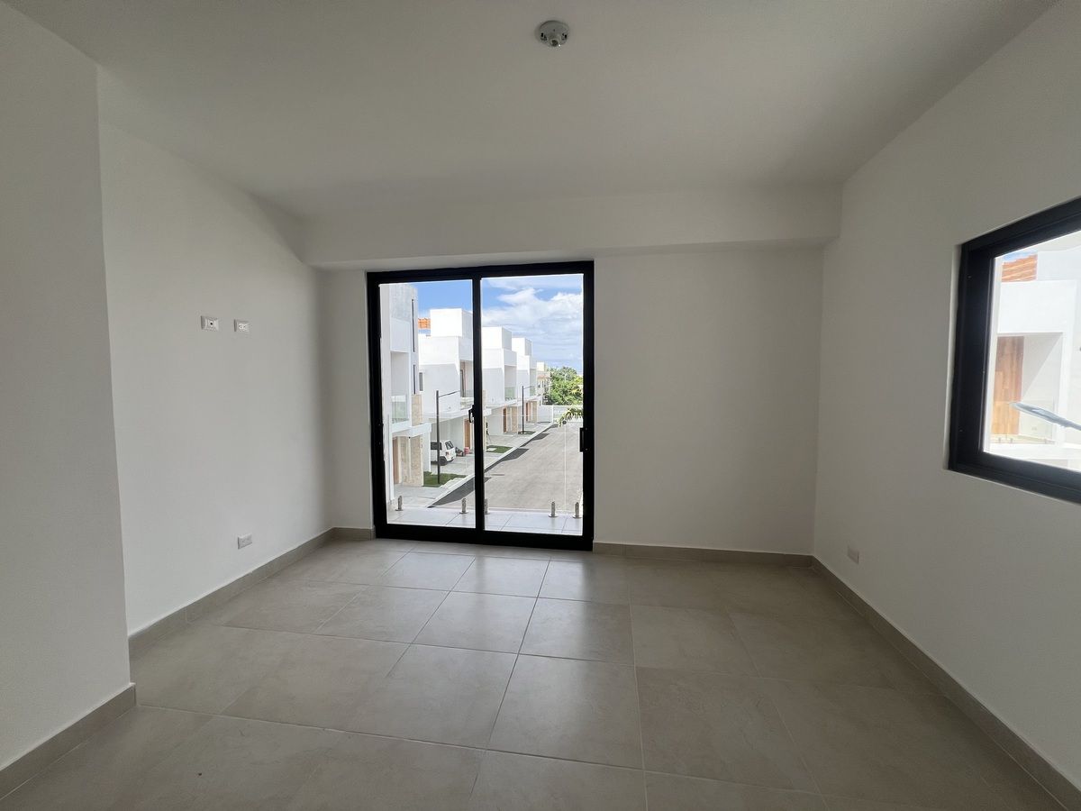 Property view 12