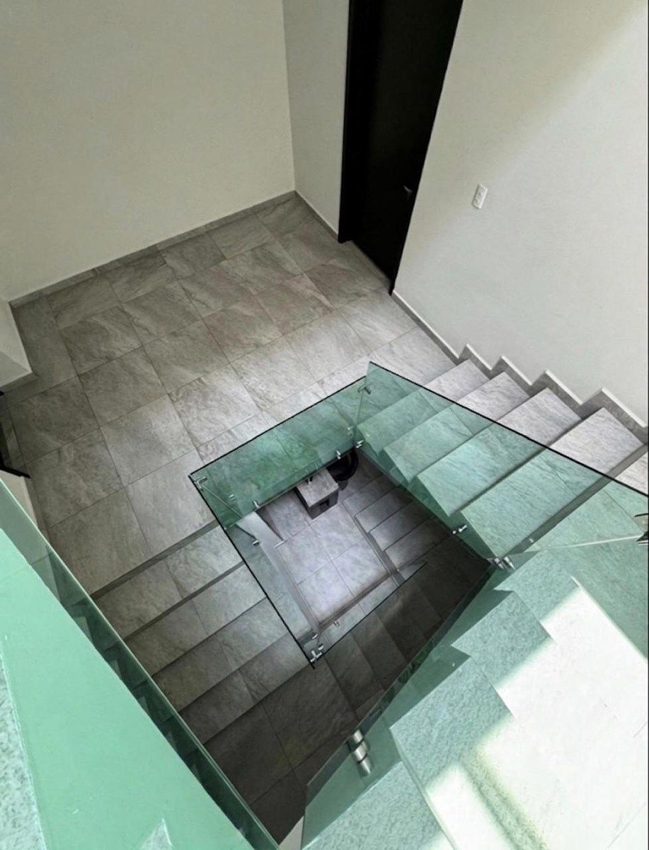 Escaleras, foto 32 de 32