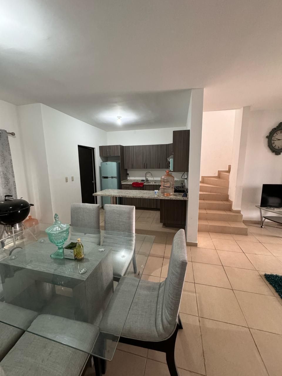 4 de 9: comedor y cocina