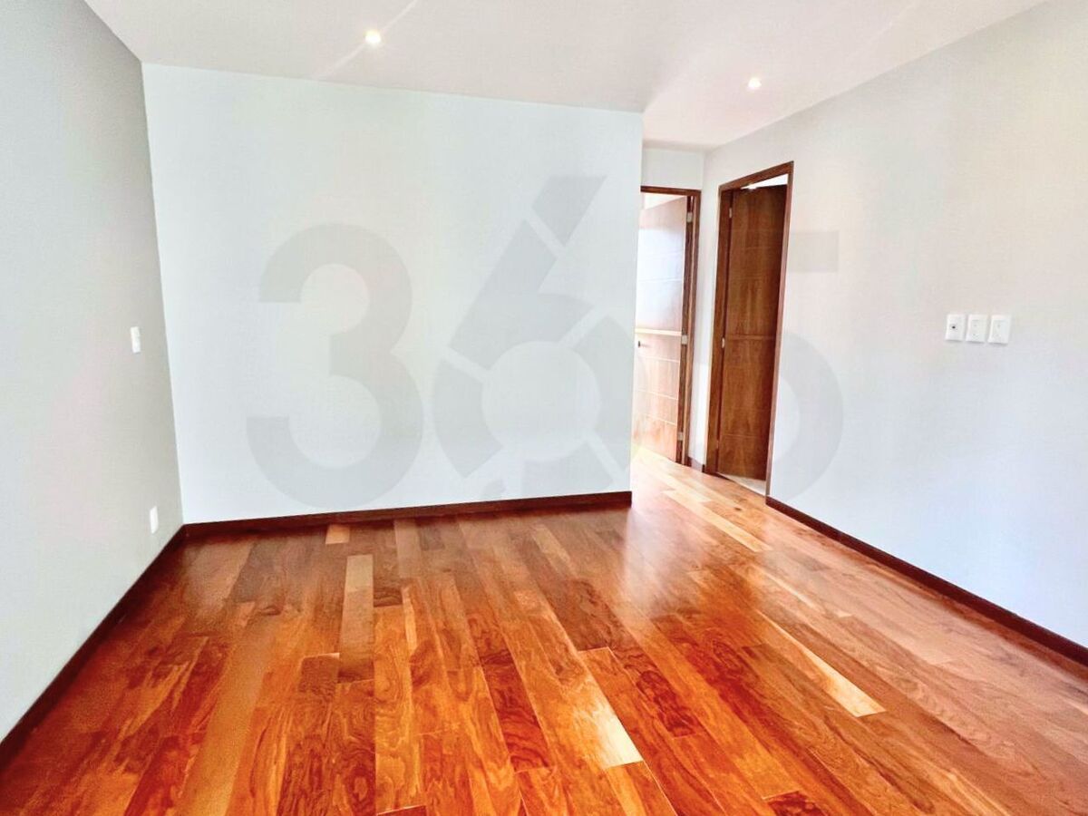 21 de 35