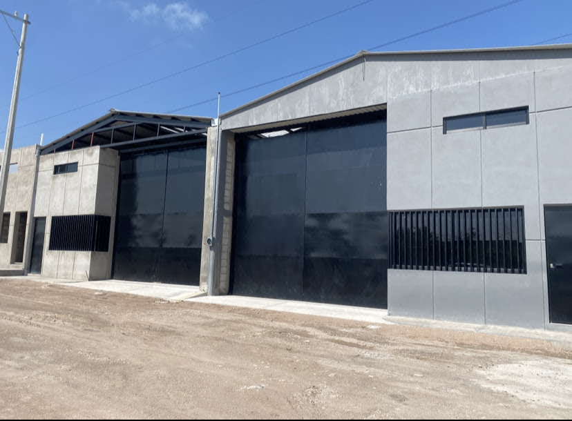 Bodegas nuevas en Venta con oficina, El Castillo, Libramiento Norponiente