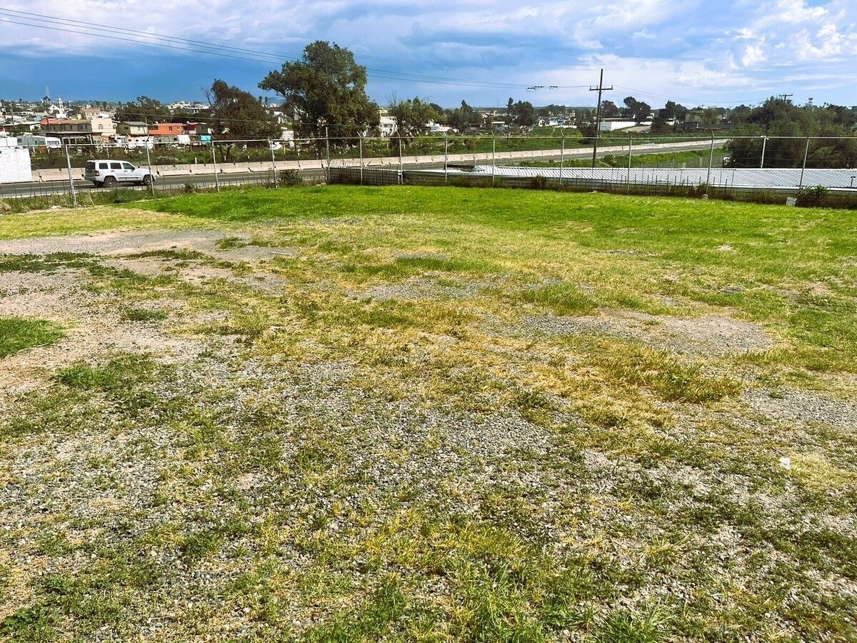 16 de 16: Terreno libre