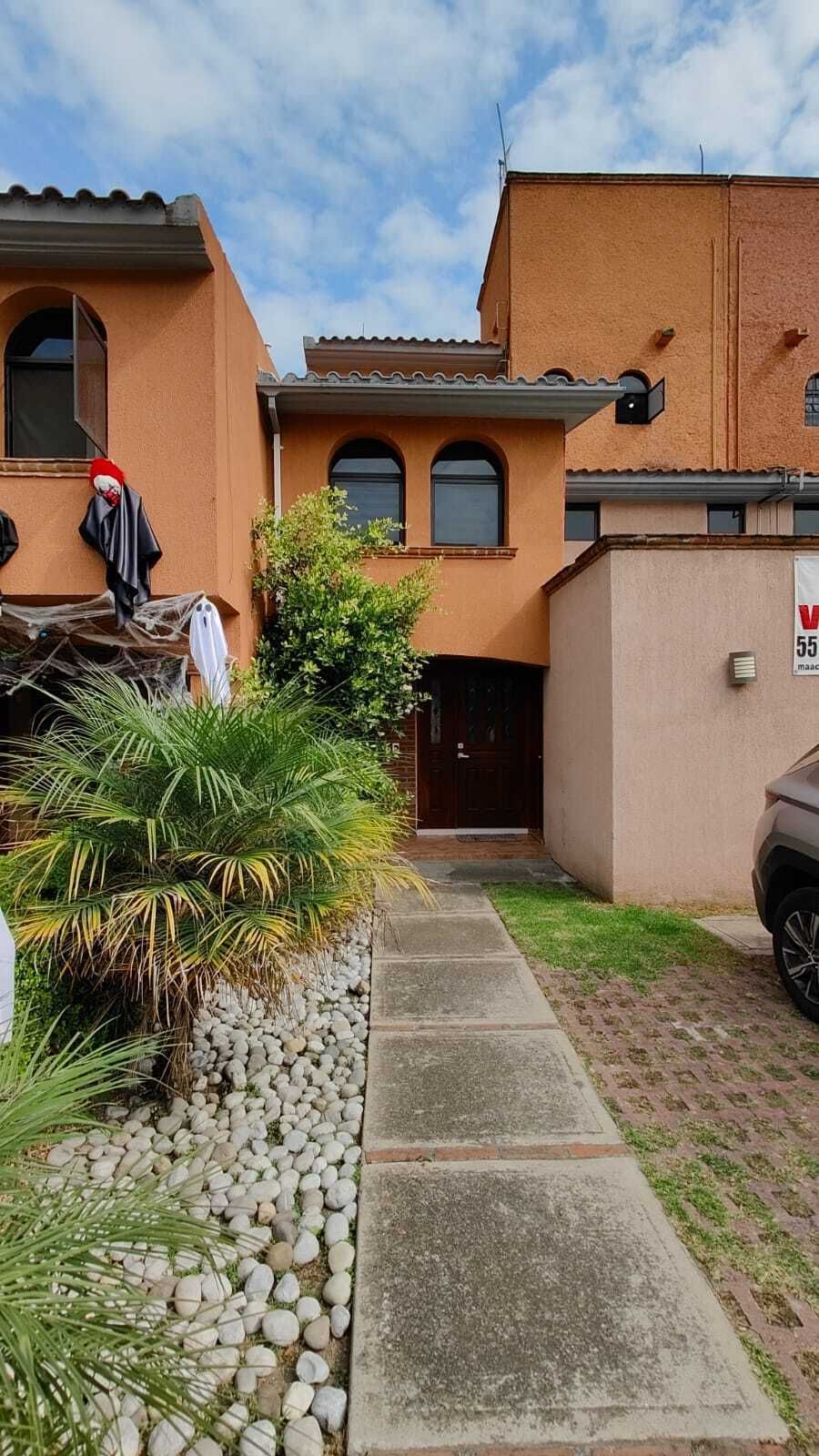 CASA EN VENTA EN TLALPAN, FUENTES DE TEPEPAN CIUDAD DE MEXICO