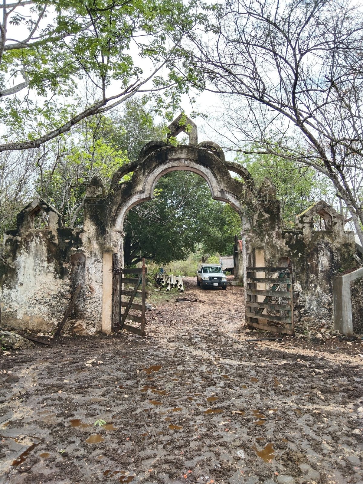 ANTIGÜO CASCO DE HACIENDA ACTUALMENTE RANCHO GANADERO EN OPERACIÓN 110 HECTÁREAS - foto 1