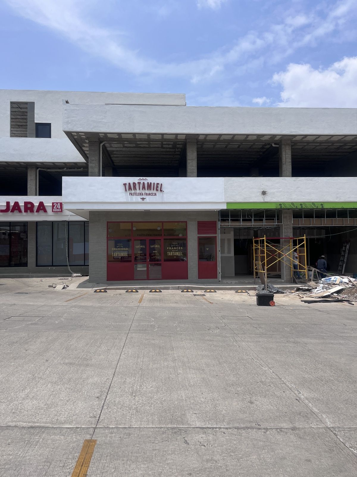 Local en centro comercial en Santa Rosa Panzacola, Oaxaca de Juárez, foto 3 de 6