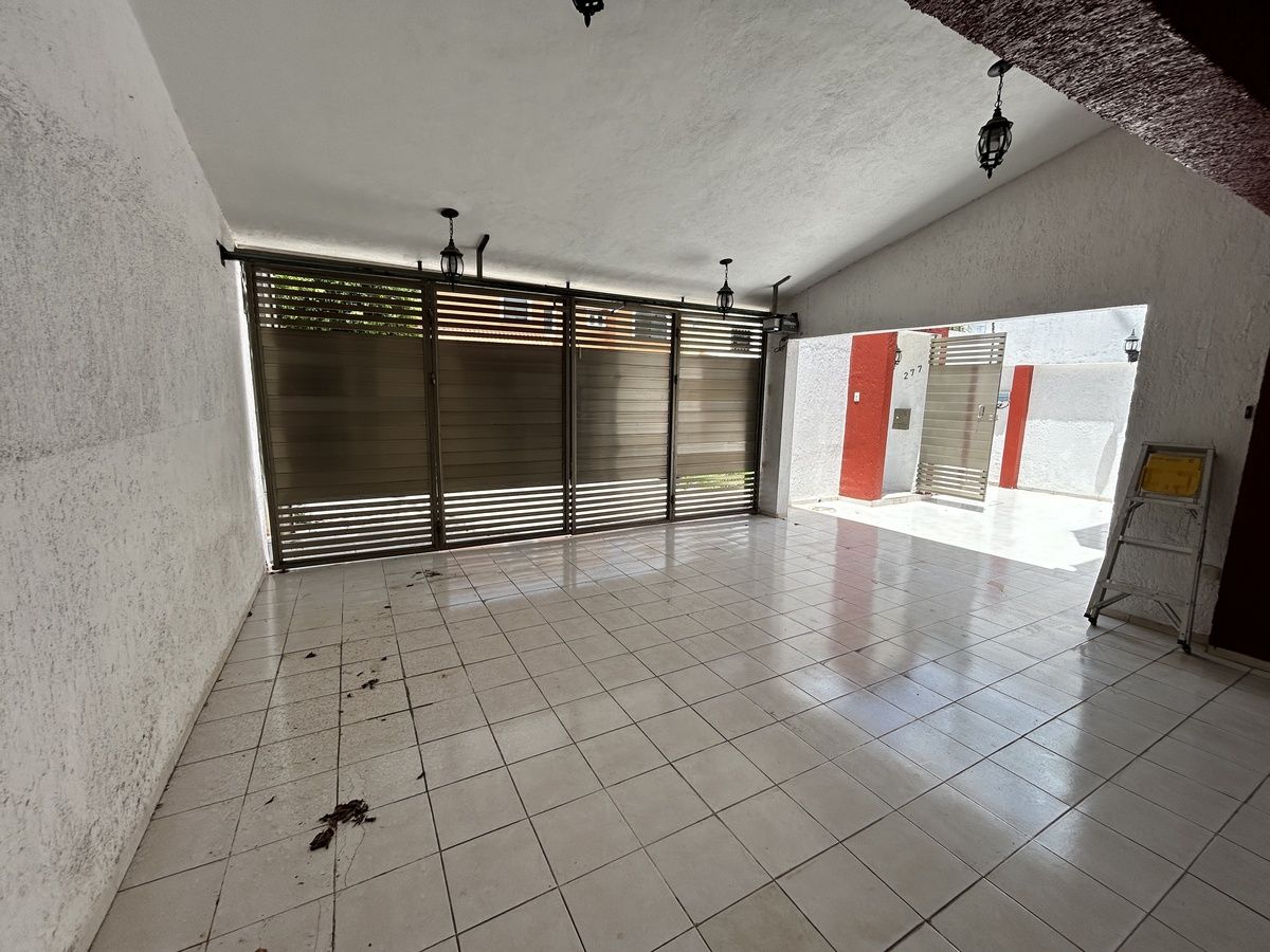 Casa em Jardines de Vista Alegre II, Mérida, foto 3 de 22