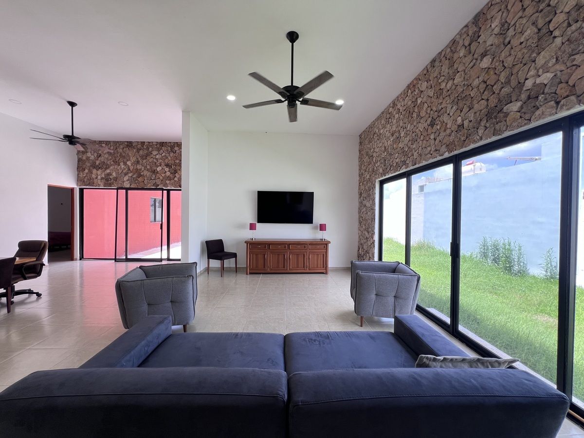 SALA AMPLIA