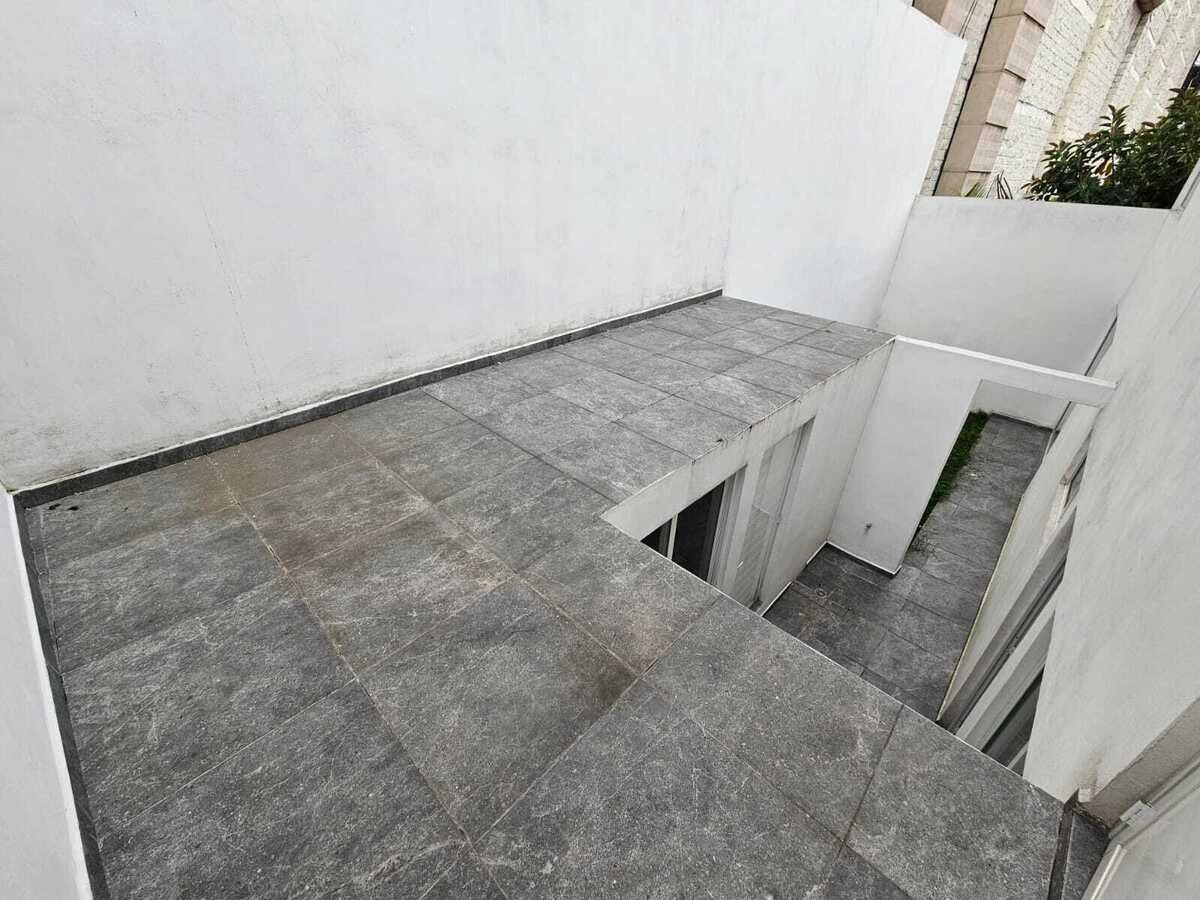 28 de 35: Terraza 2da recámara secundaria