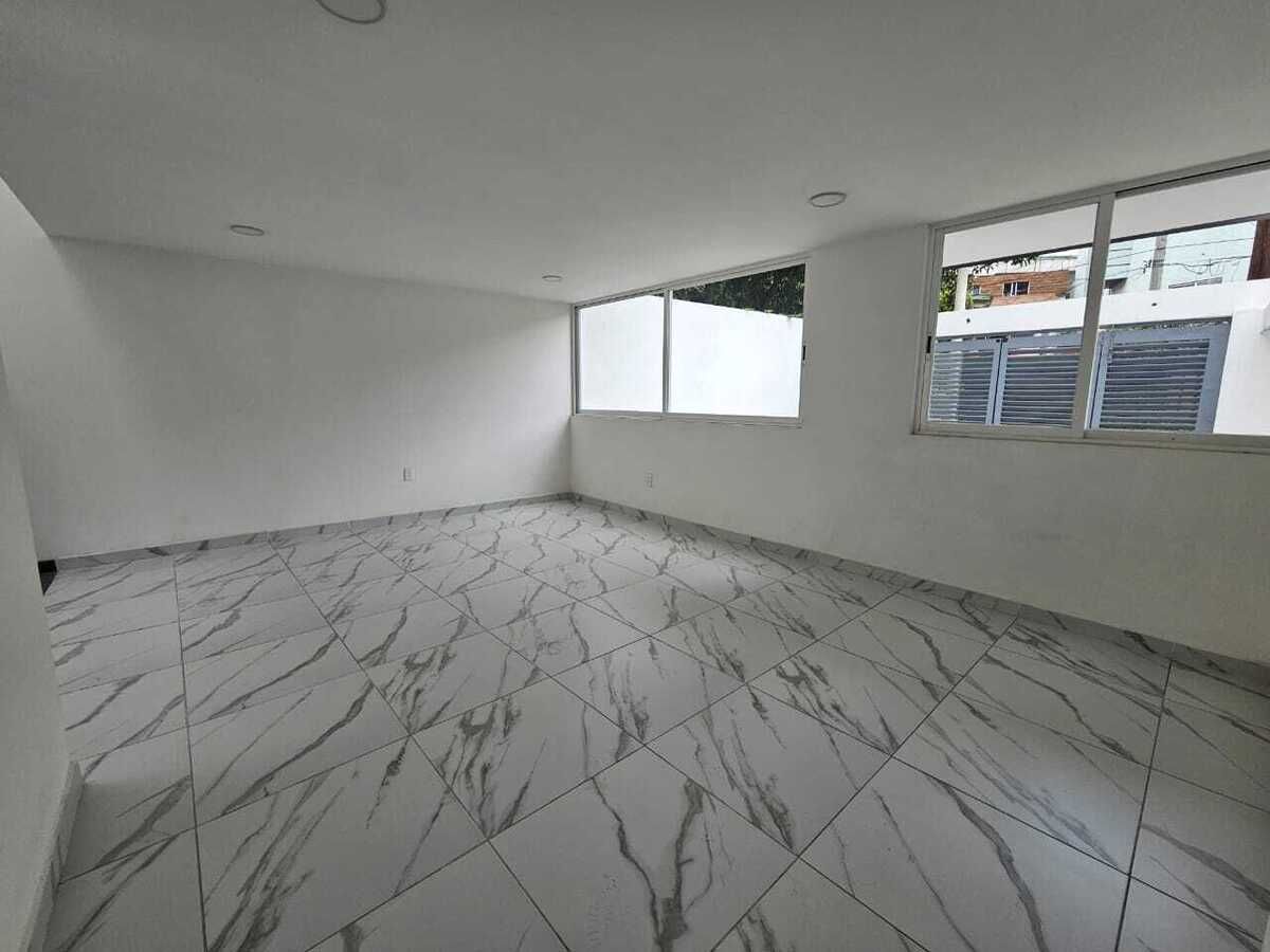 12 de 35: Sala