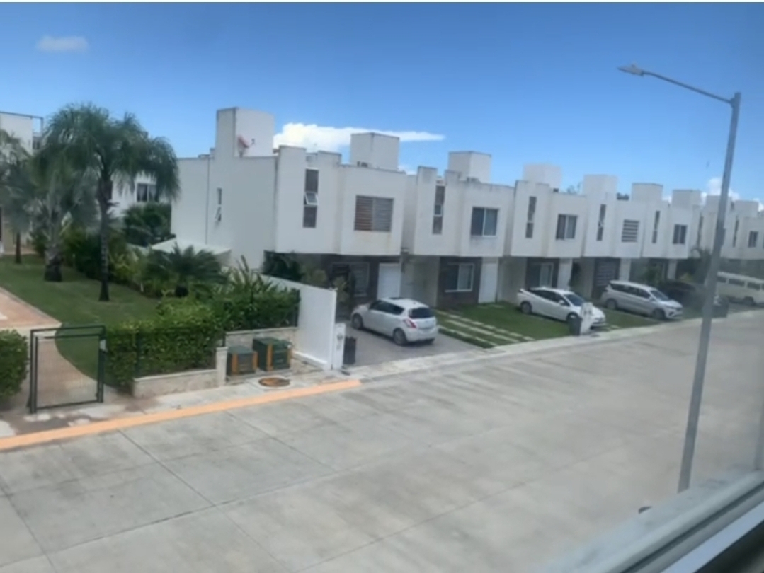 4 de 16