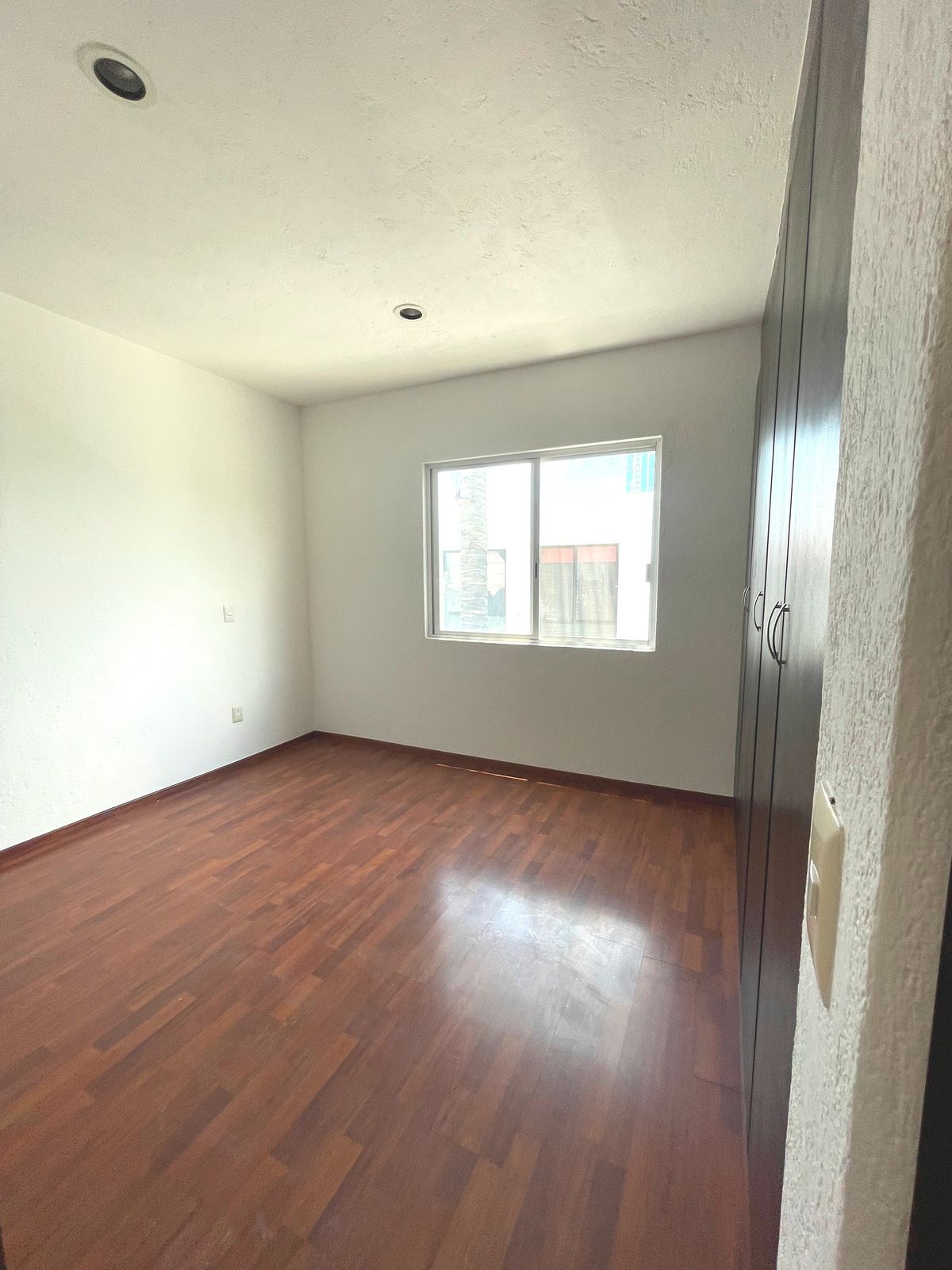 26 de 27: RECAMARA SECUNDARIA 2