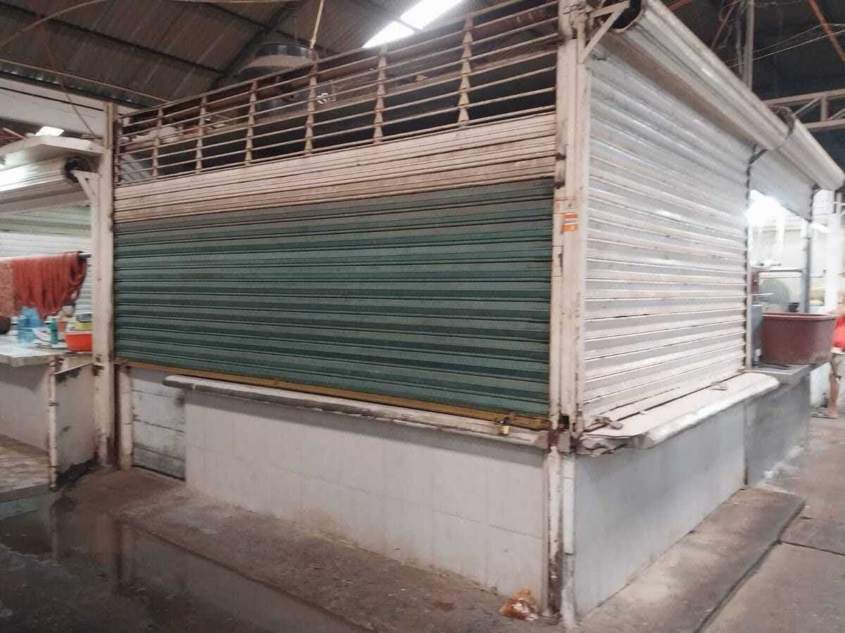 Local comercial dentro del Mercado de los Ancianos (L-219)