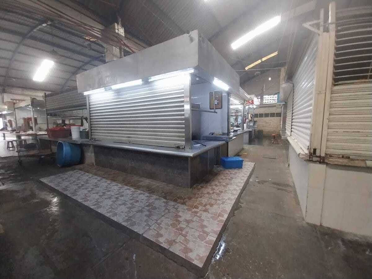 Local comercial dentro del Mercado de los Ancianos (L-204)