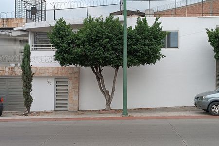 EB-QO8829