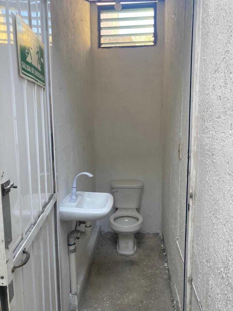 3 de 8