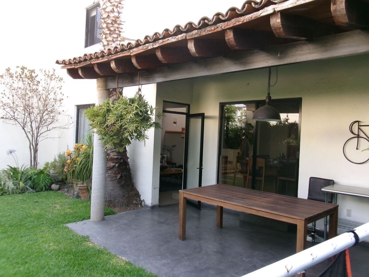 Casa a la venta en coto en la colonia Seattle