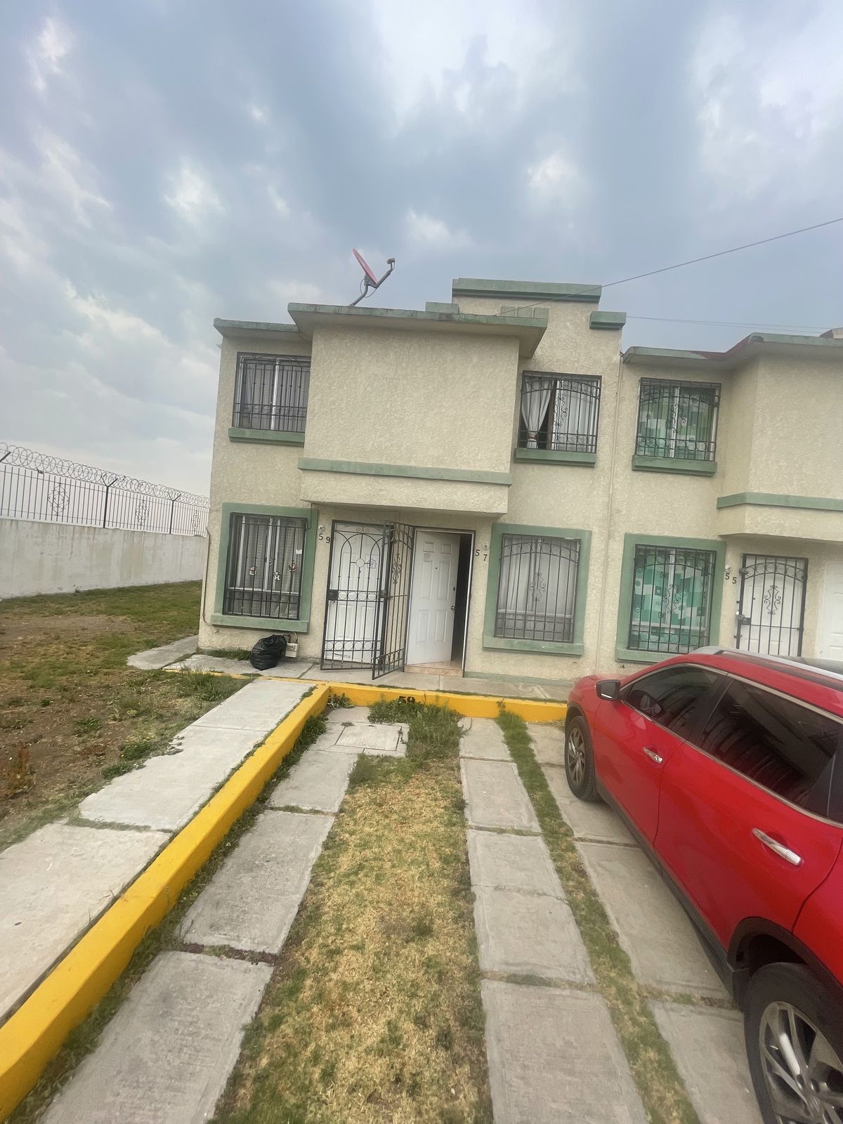 https://assets.easybroker.com/property_images/4581886/76950047/EB-QP1886.jpeg?version=1719882393
