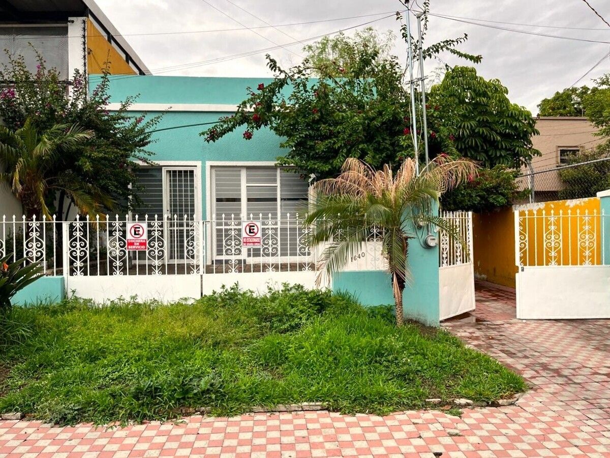 Oportunidad Única! Casa y Oficina con Uso de Suelo Vertical