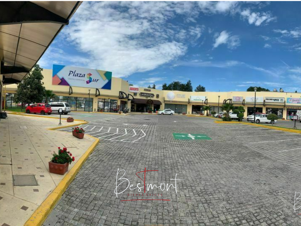 1 de 10: Plaza sur