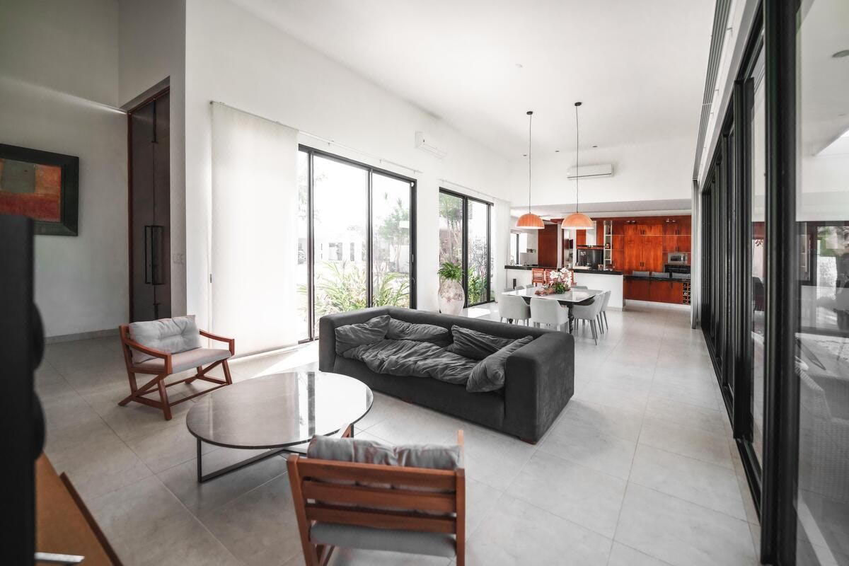 RESIDENCIA AMUEBLADA EN VENTA, DE UNA PLANTA - foto 3