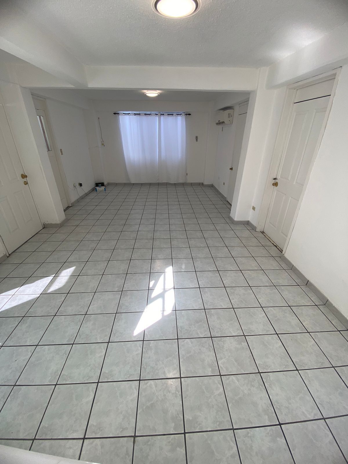 22 de 39: espacio de sala comedor en planta baja
