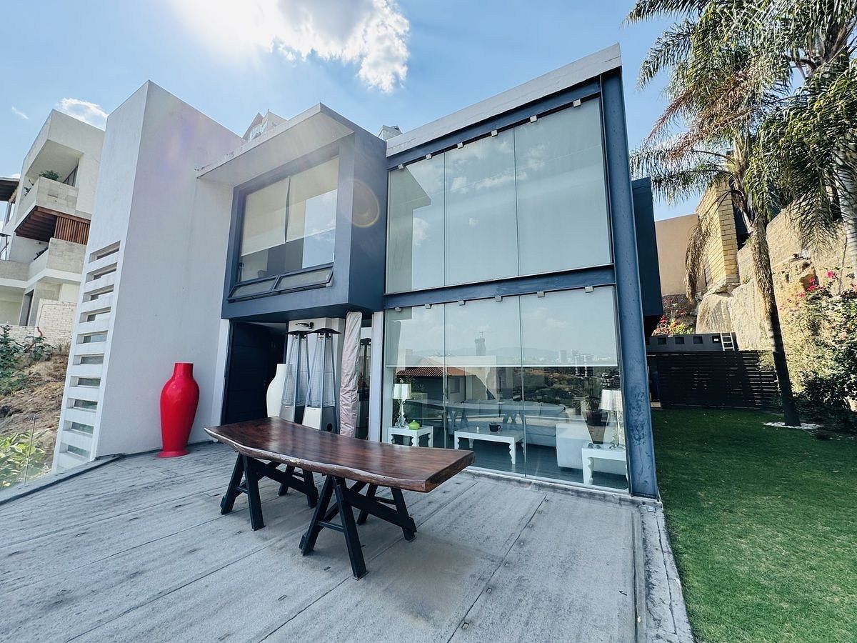 Casa en Venta en Bosque Real, foto 1 de 38