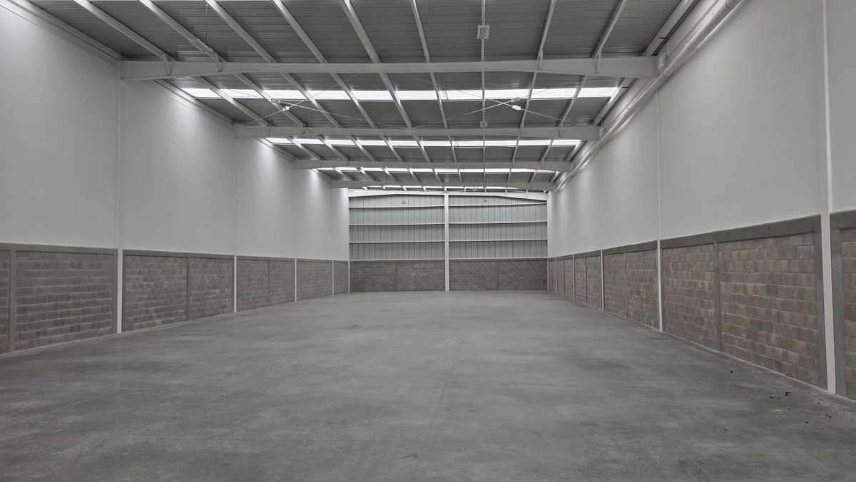 11 de 14: Bodega Industrial Parque en Zona Parques BQ, Qro.