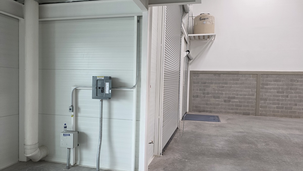 12 de 14: Bodega Industrial Parque en Zona Parques BQ, Qro.