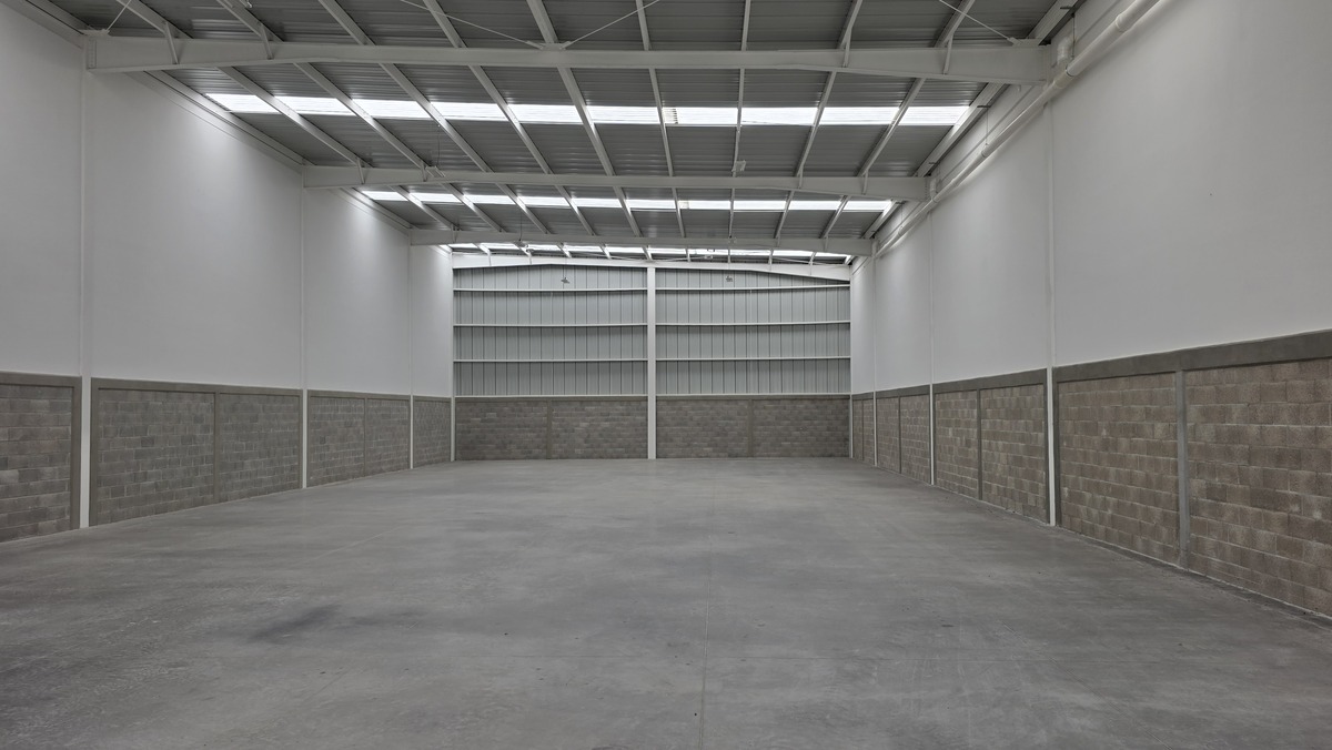 13 de 14: Bodega Industrial Parque en Zona Parques BQ, Qro.