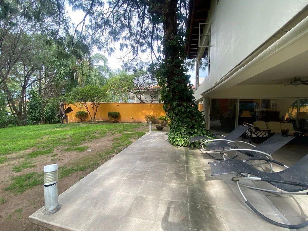 34 de 47