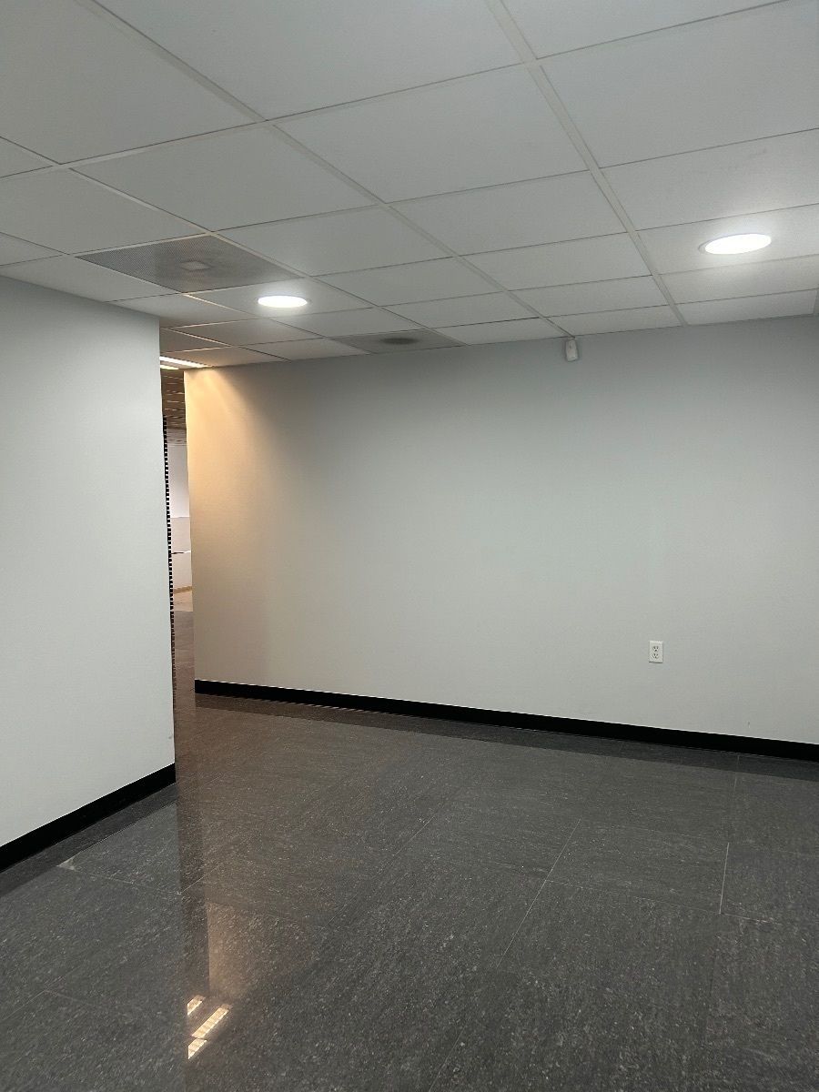 Oficina en Renta Acondicionada