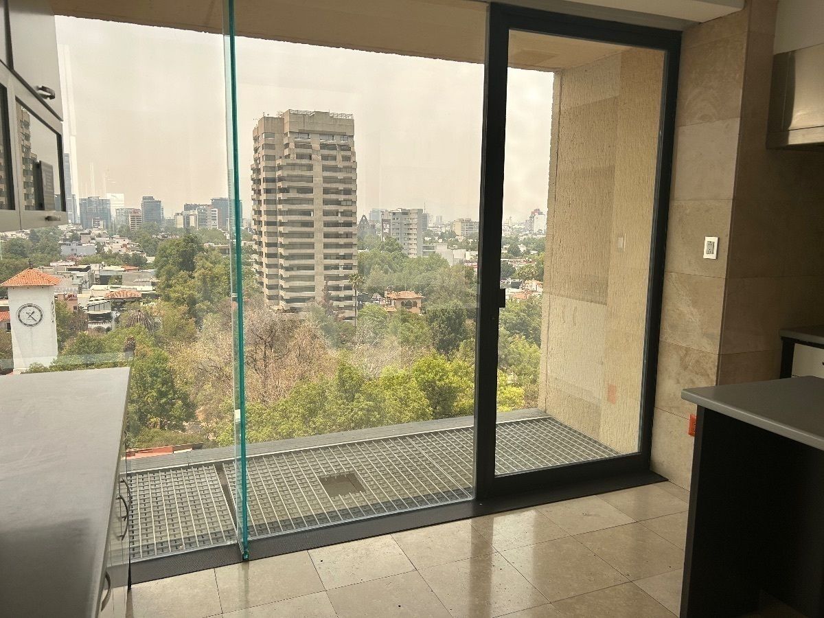 Oficina en renta Torre Omega