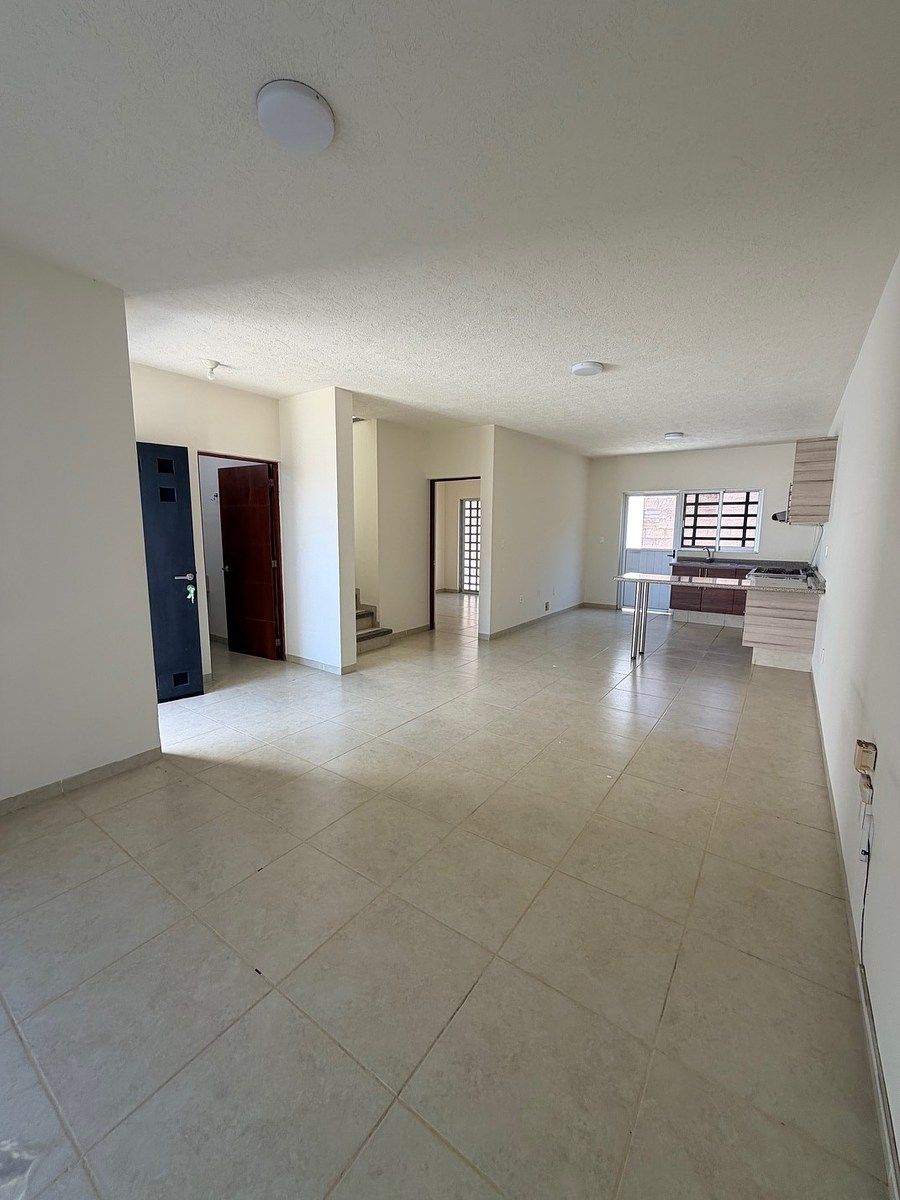 Casa em Rincón de los Arcos, Irapuato, foto 5 de 26