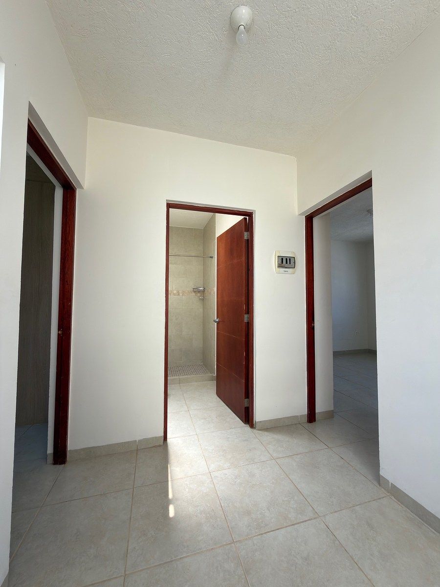 Casa em Rincón de los Arcos, Irapuato, foto 18 de 26