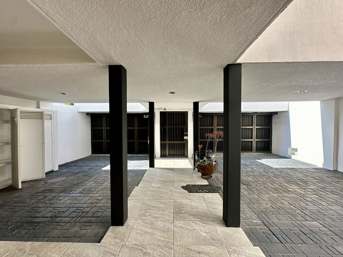 Oficina en Jardines de La Patria, Zapopan, foto 4 de 35