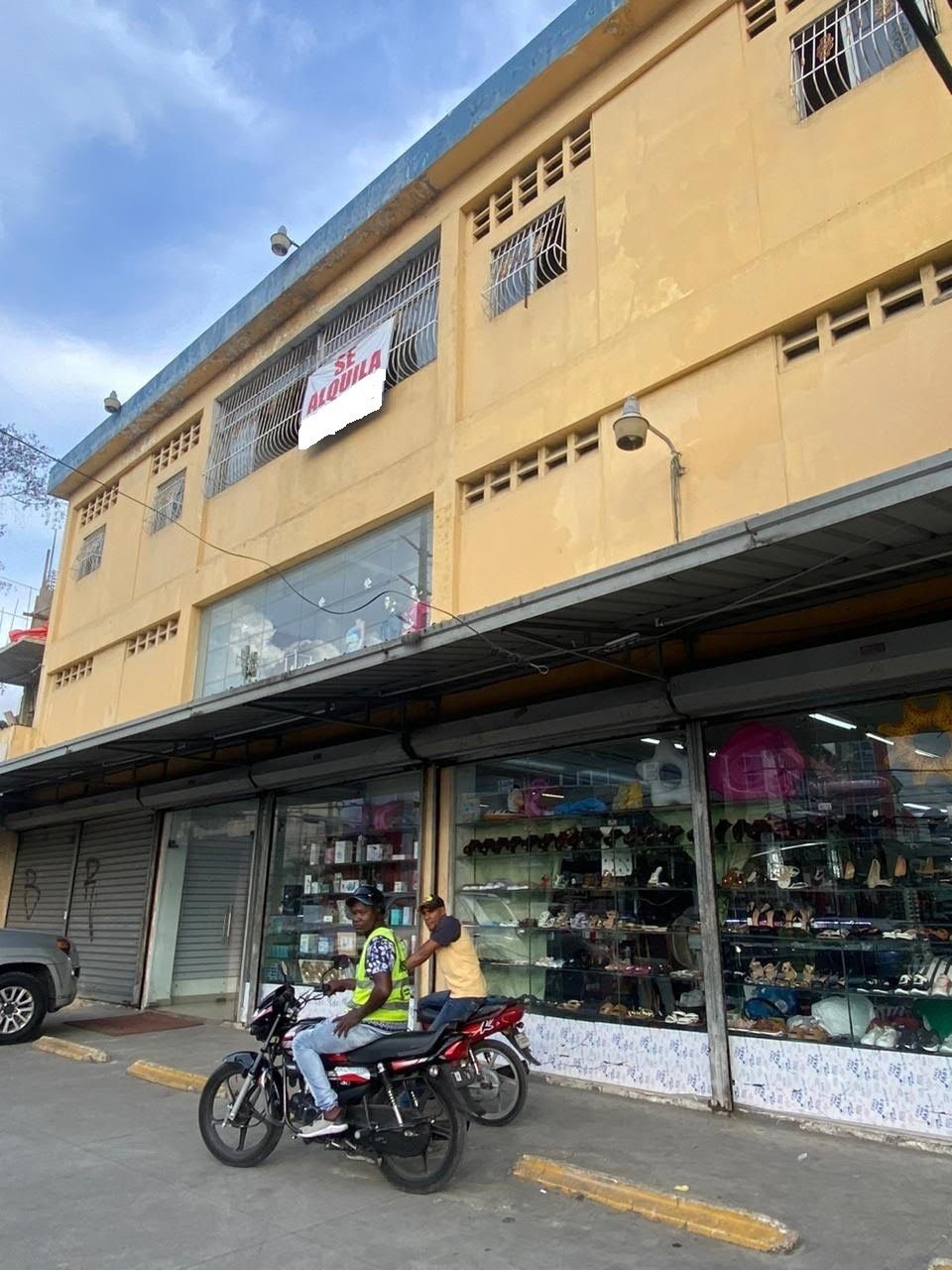 2 de 4