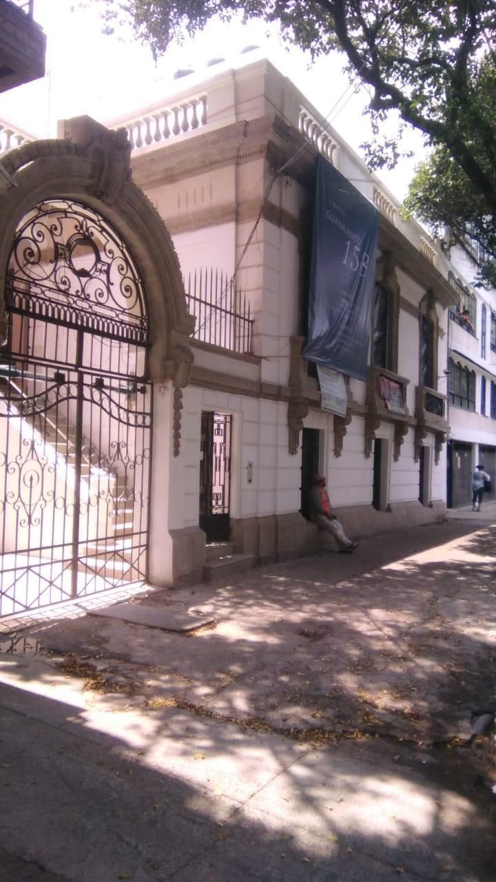 1 de 3