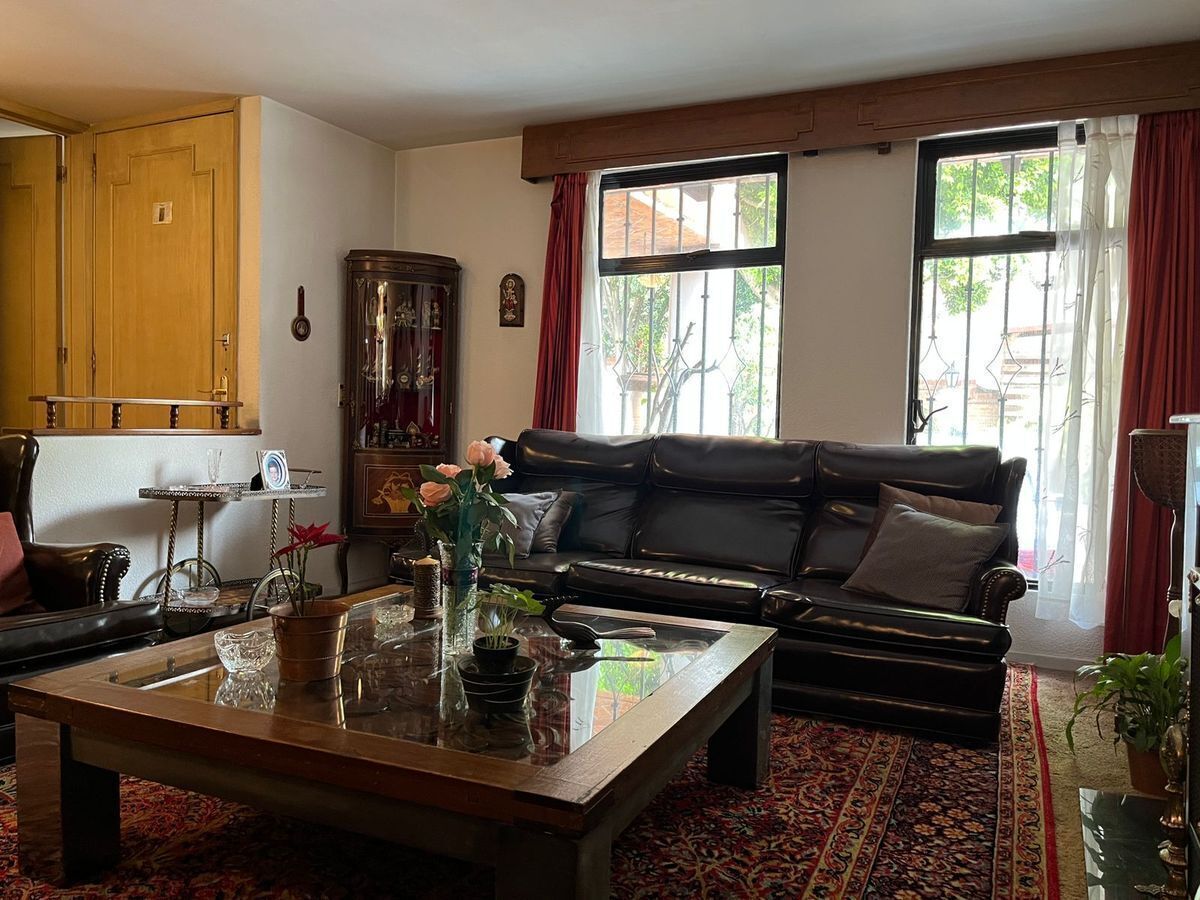 5 de 24: Sala