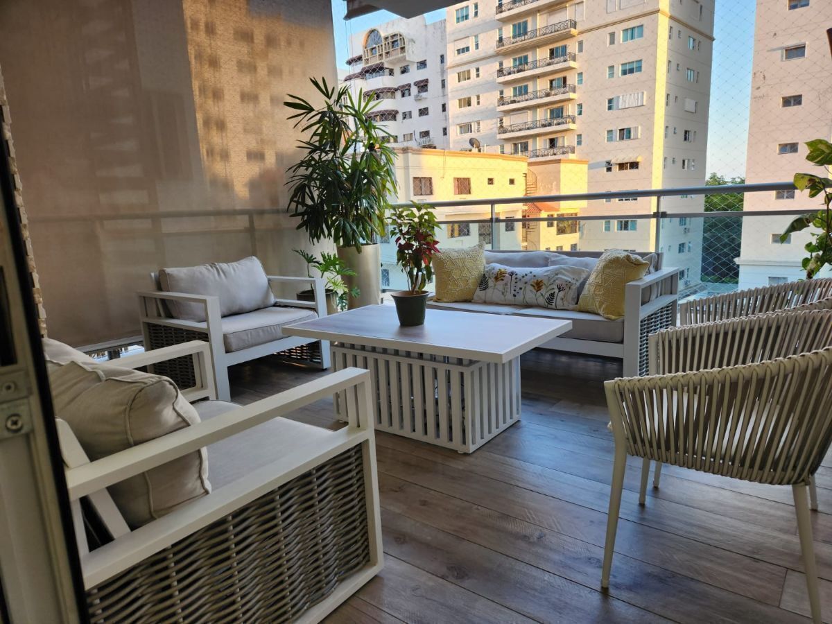 Apartamentos en Venta Los Cacicazgos, Santo Domingo