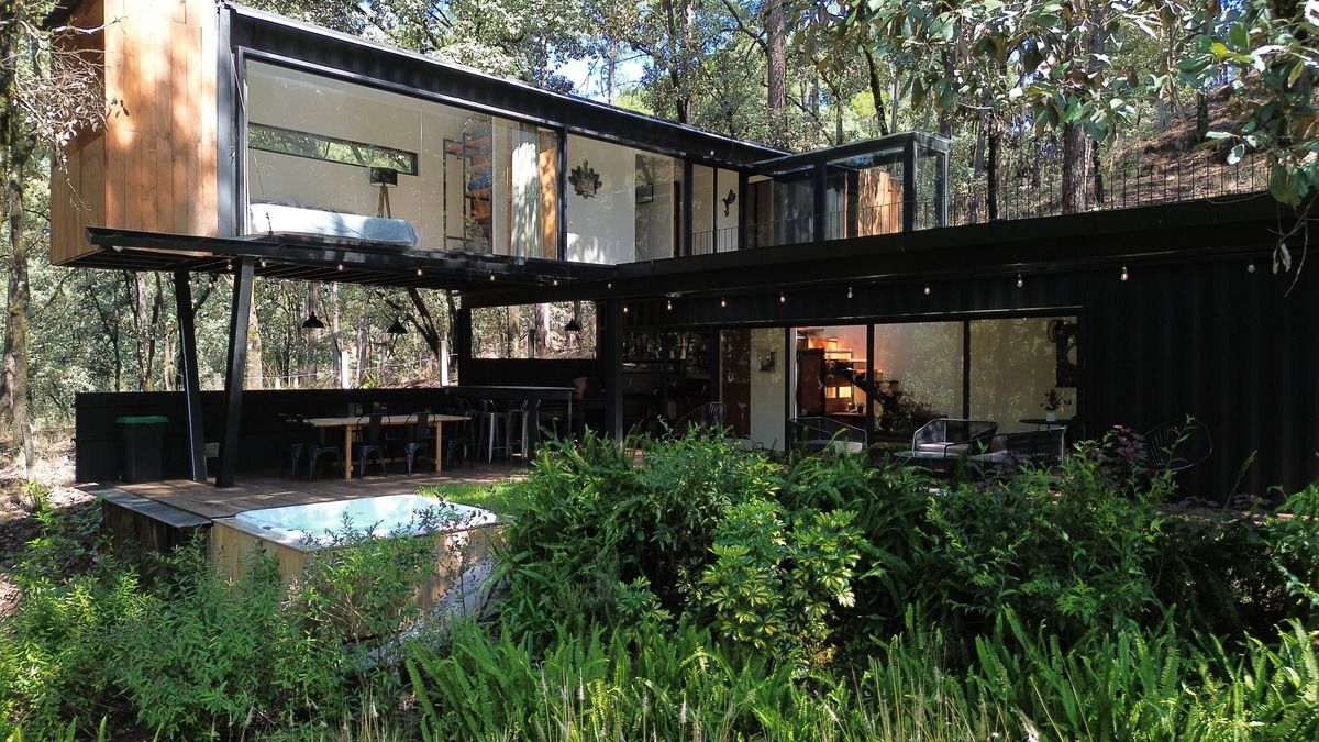 1 of 28: Vista a la terraza