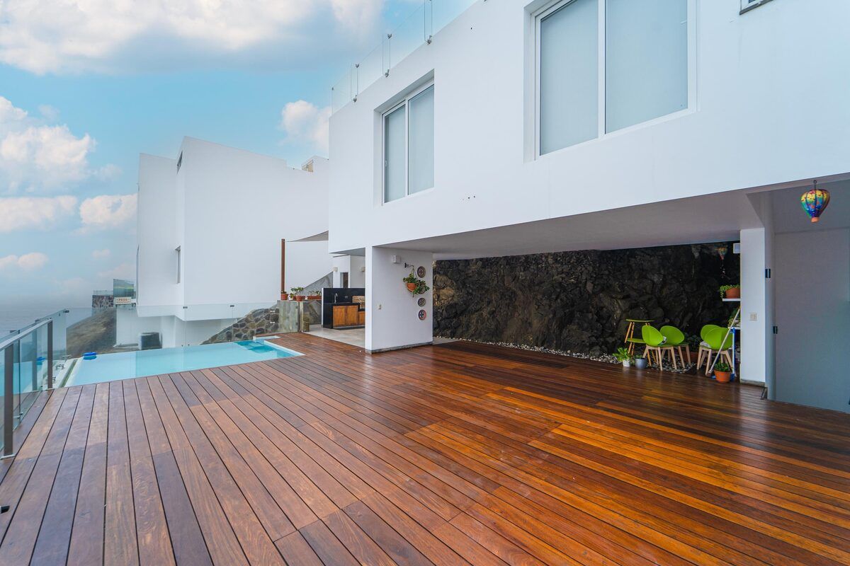 2 de 27: Espectacular terraza con piscina