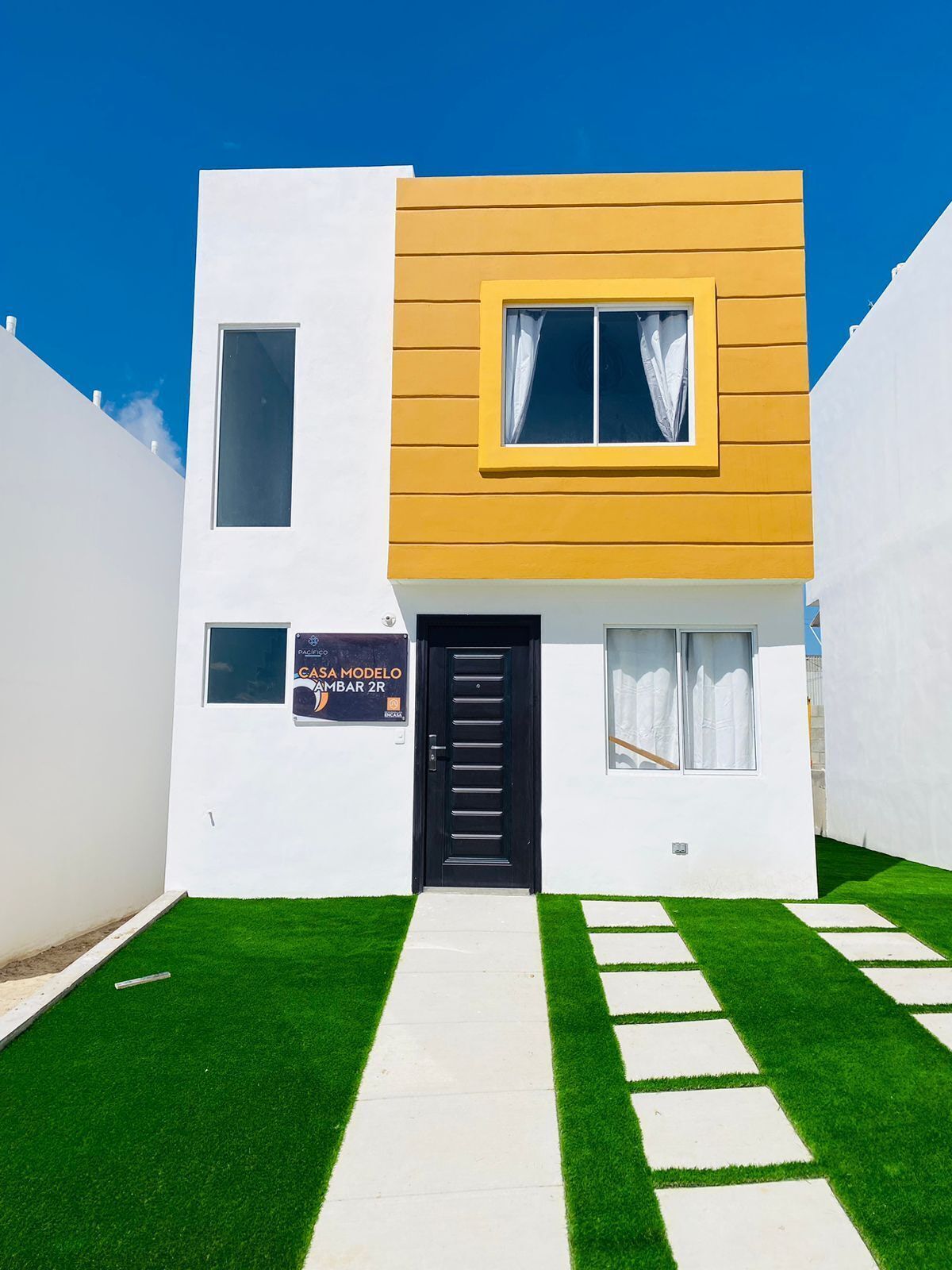 Casa venta Panamericano. Cerca Pórtico de San Antonio, Chula Vista, Las Brisas