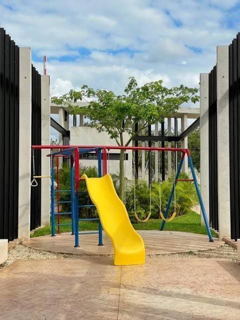 35 de 36: Juegos infantiles