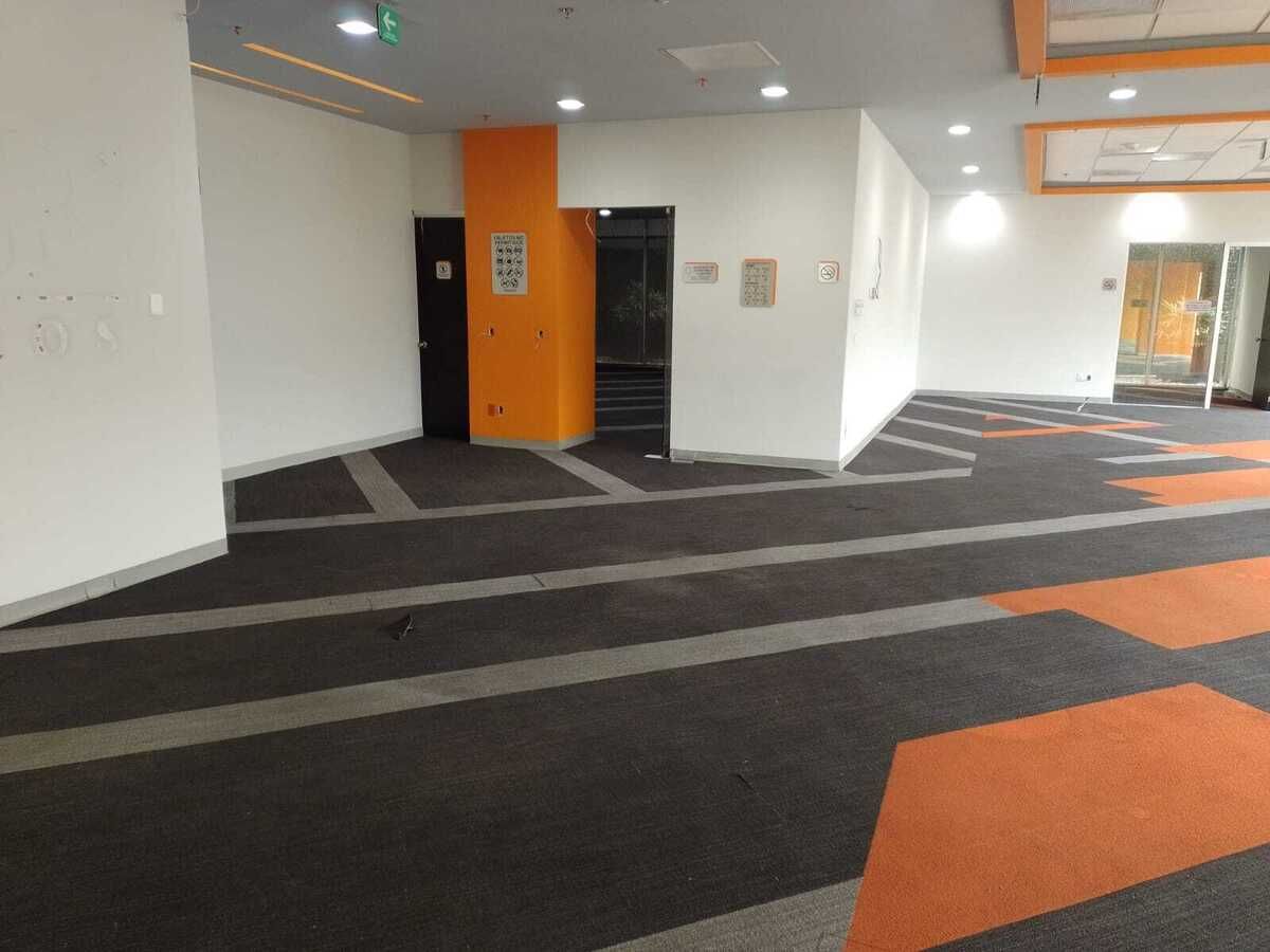 Sala Comercial em Residencial Santa Bárbara, San Pedro Garza García, foto 8 de 19