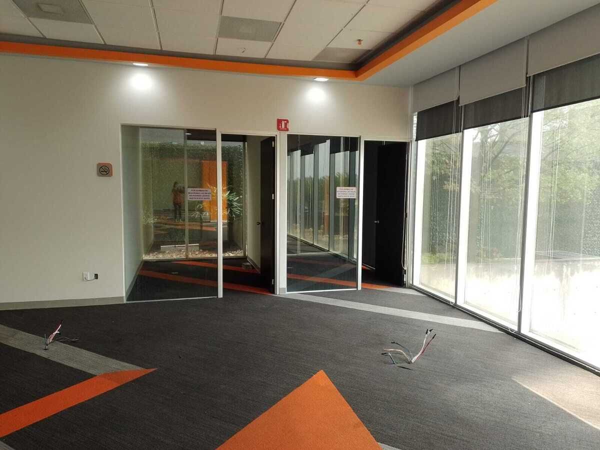 Sala Comercial em Residencial Santa Bárbara, San Pedro Garza García, foto 7 de 19