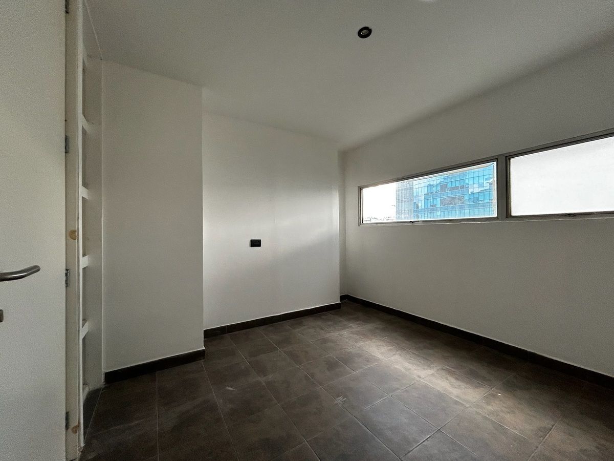 16 de 21: Family room