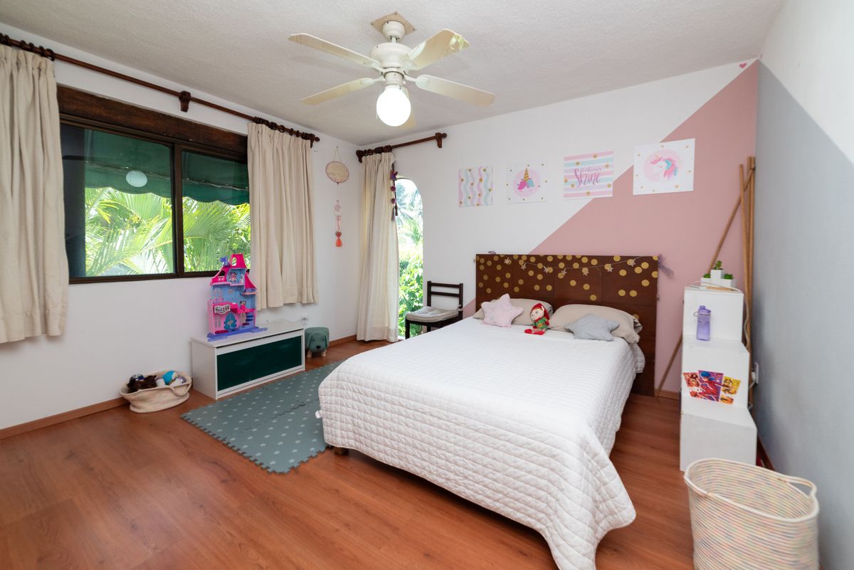 22 of 35: HABITACIÓN/ROOM 2