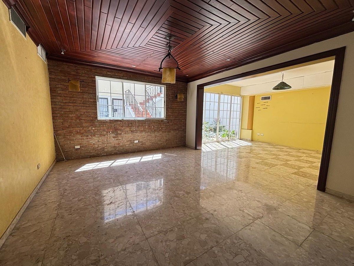 Casa en Altos de Arroyo Hondo III, Santo Domingo Centro (Distrito Nacional), foto 5 de 16