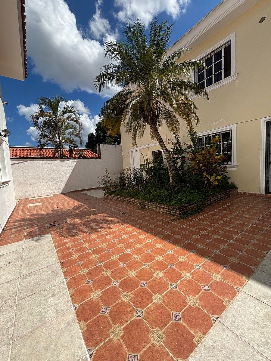 Casa en Altos de Arroyo Hondo III, Santo Domingo Centro (Distrito Nacional), foto 14 de 16