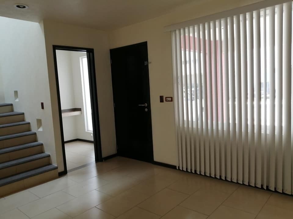 4 de 17
